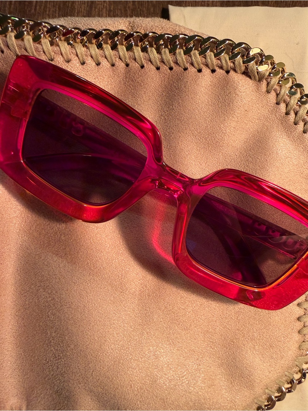 Gucci Hot Pink Transparent Square Sunglasses Large Square Oversized 100% auth - Picture 4 of 13